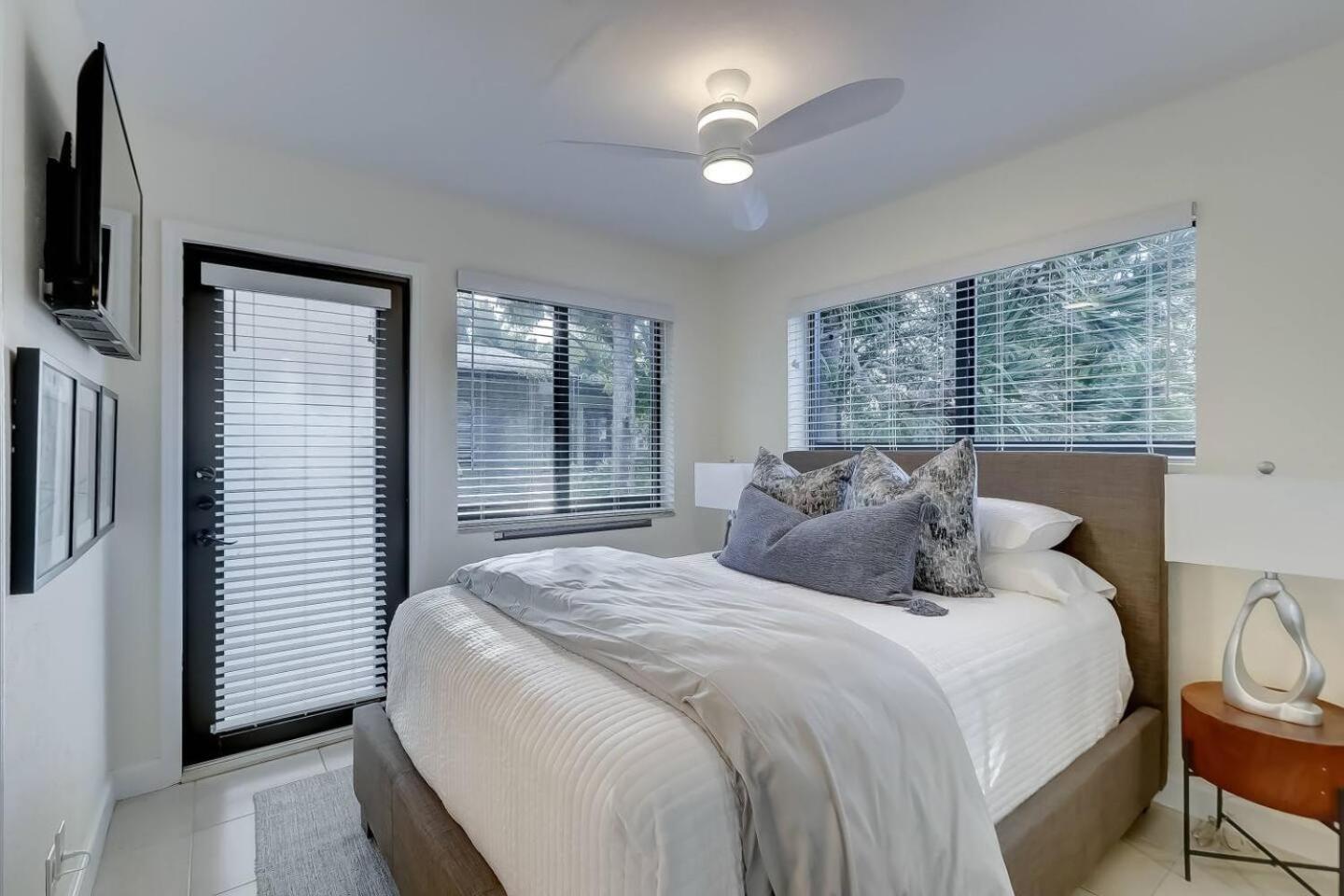 Waterfront Deck Pool Kayak Apartman Fort Lauderdale Kültér fotó