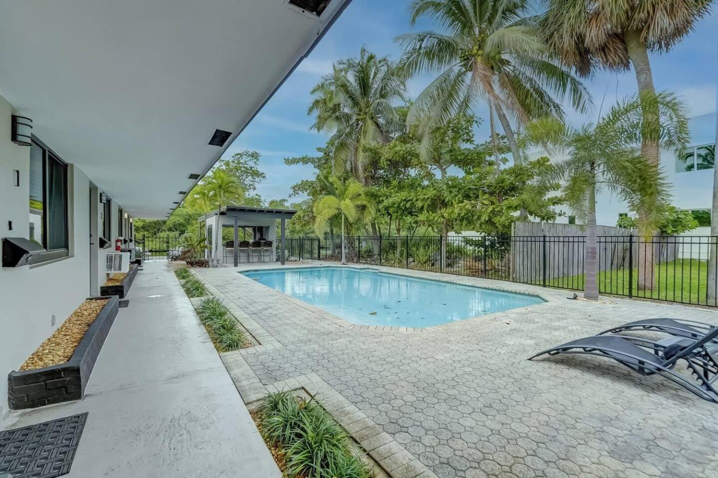 Waterfront Deck Pool Kayak Apartman Fort Lauderdale Kültér fotó