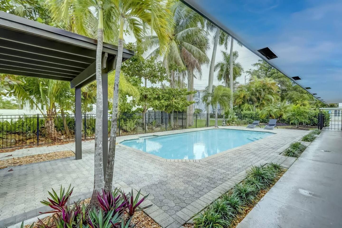 Waterfront Deck Pool Kayak Apartman Fort Lauderdale Kültér fotó